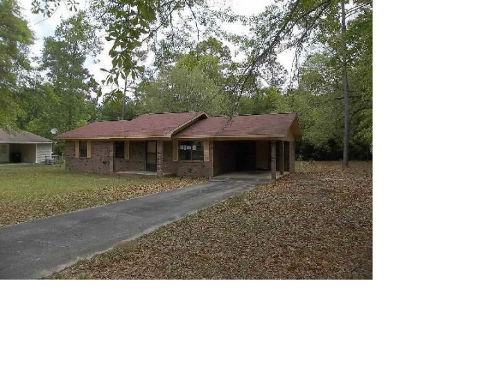 1012 Jackson Street, Blackshear, GA 31516