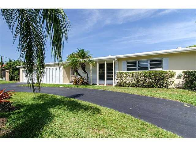 5221 SW 64 CT, Miami, FL 33155