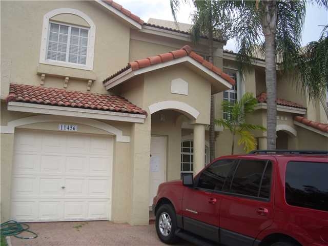 11456 NW 50 TE, Miami, FL 33178