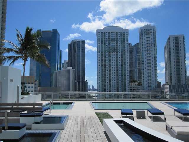 92 3 ST # 4205, Miami, FL 33130