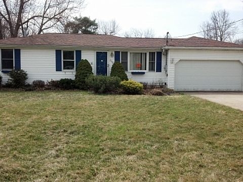 3995 Grant Ave, Hamburg, NY 14075