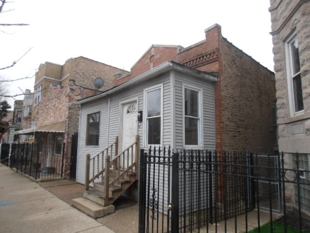 1444 N Hamlin Ave, Chicago, IL 60651