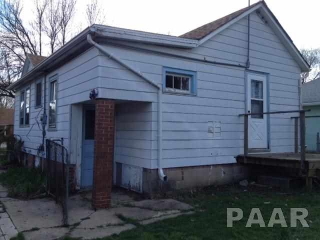 209 Chestnut St, La Rose, IL 61541