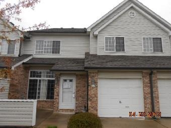 9407 Avon Creek #B, Avon, IN 46123