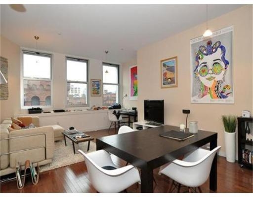 Kingston Street #6B, Boston, MA 02111