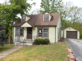 1612 Columbia Ave, Columbia, TN 38401