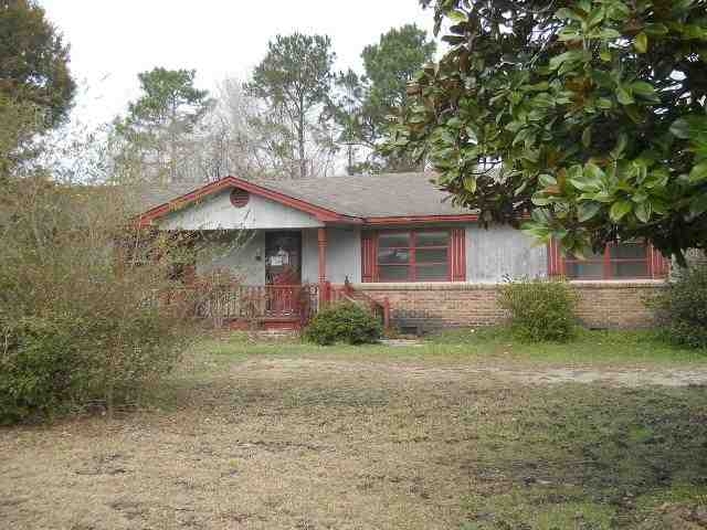 131 Morgan Rd, Loris, SC 29569