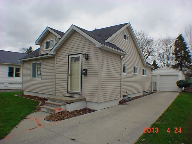 1832 Stanley St, Saginaw, MI 48602