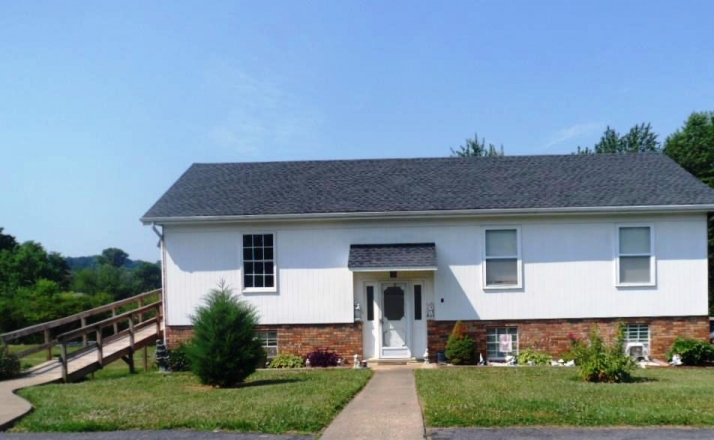 107 Ridgecrest Drive, Campbellsville, KY 42718