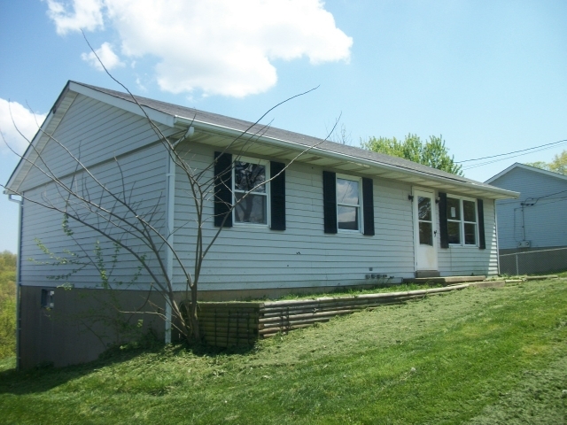 36 Lakeview Dr, Williamstown, KY 41097