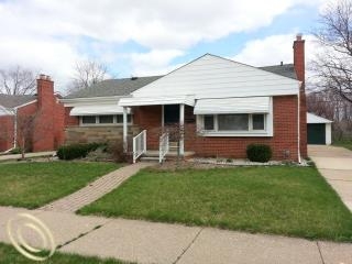 1951 Walnut St, Dearborn, MI 48124