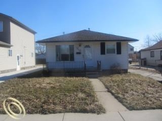 3929 Jackson St, Dearborn Heights, MI 48125