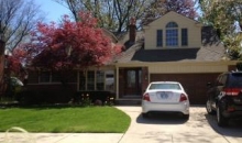 19970 Fairway Dr Grosse Pointe, MI 48236