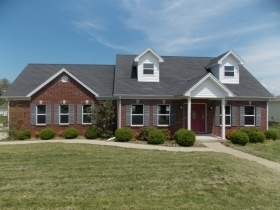 1308 Augusta Dr, Lawrenceburg, KY 40342