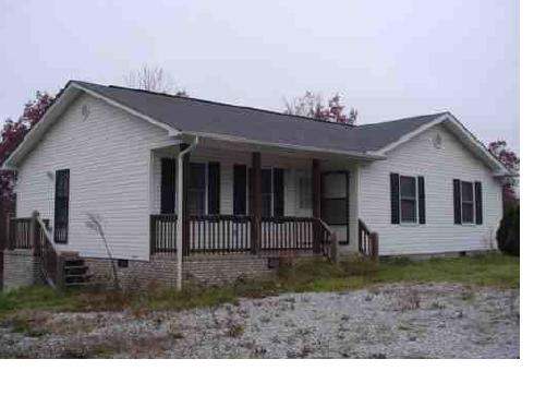 254 Joe Barnett Road, Jamestown, TN 38556