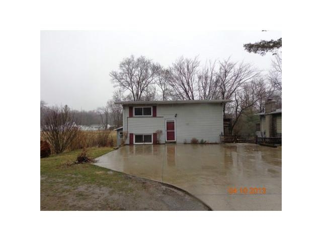 1306 W Jolly Rd, Lansing, MI 48910