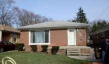 24010 Oneida St Oak Park, MI 48237