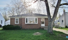 23430 Roanoke Ave Oak Park, MI 48237