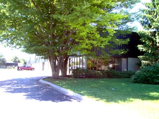 793 Industrial Ct., Bloomfield Hills, MI 48302