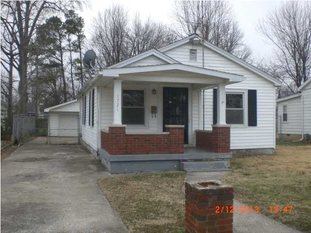 1721 Taylor Ave, Evansville, IN 47714