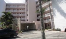 3181 S OCEAN DR # 208 Hallandale, FL 33009