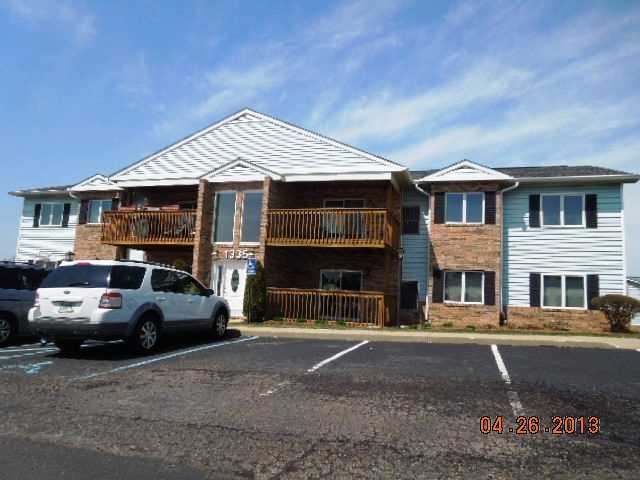 1335 Harbour Blvd Apt 94, Trenton, MI 48183