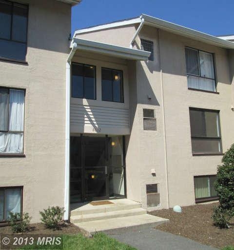 8602 Village Square Dr Apt D, Alexandria, VA 22309