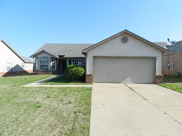 20301 E 42nd St S, Broken Arrow, OK 74014