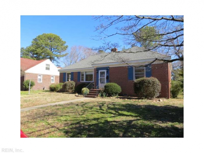 109 Tyler Cres E, Portsmouth, VA 23707