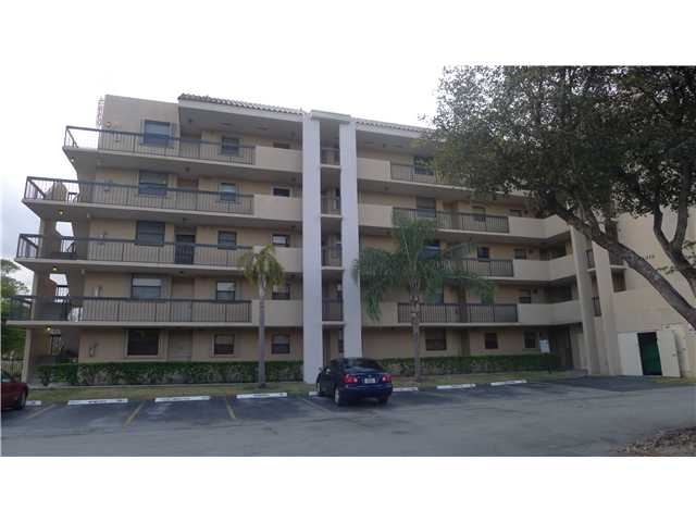 10315 NW 9 ST # 203, Miami, FL 33172