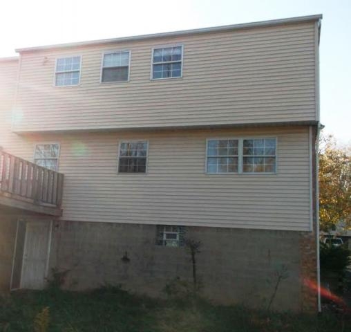 1080 Mcallister Drive, New Kensington, PA 15068