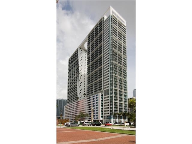 500 BRICKELL AV # 2308E, Miami, FL 33131