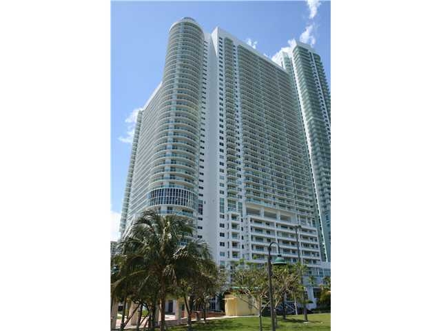 1800 N BAYSHORE DR # 3002, Miami, FL 33132