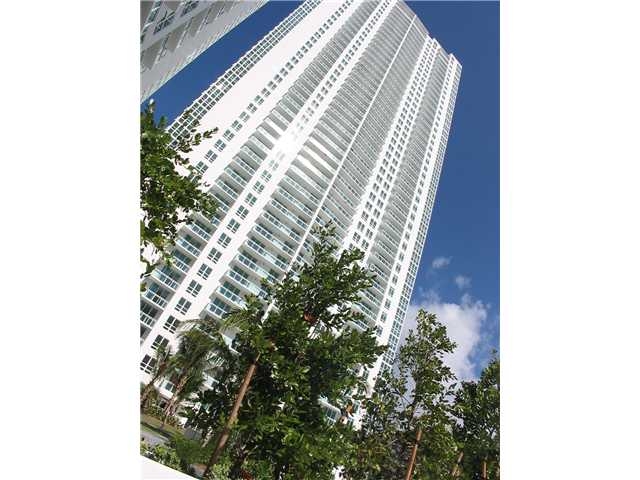 950 BRICKELL BAY DRIVE # 3700, Miami, FL 33131