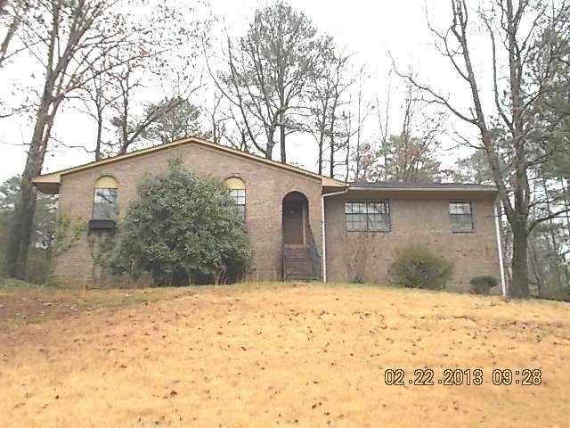 9825 Westfield Ct, Birmingham, AL 35217