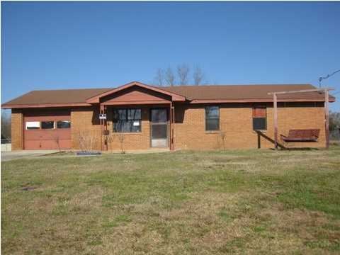 115 Coker St, Clanton, AL 35045