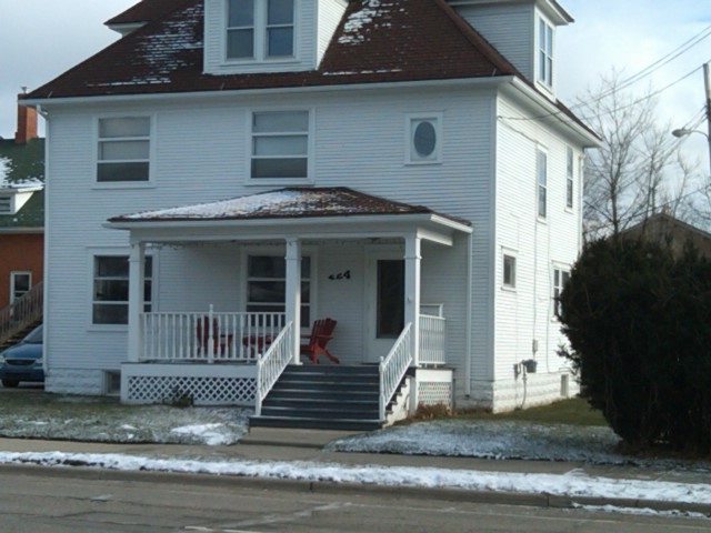 224 N. Pine St., Lansing, MI 48933