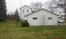 206 N Locust St Oak Harbor, OH 43449