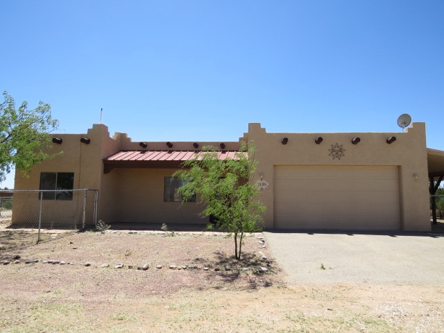 3135 W Green Park Drive, Benson, AZ 85602