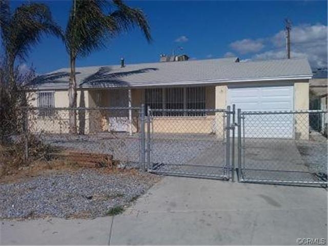 2084 W 19th St, San Bernardino, CA 92411