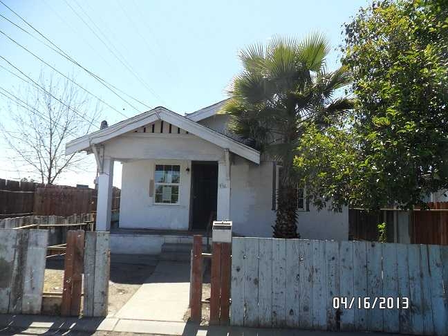 936 La Follette Ave, Stockton, CA 95205