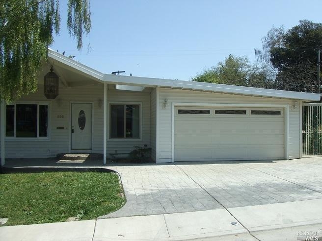 592 Mountain View Ave, Vallejo, CA 94589