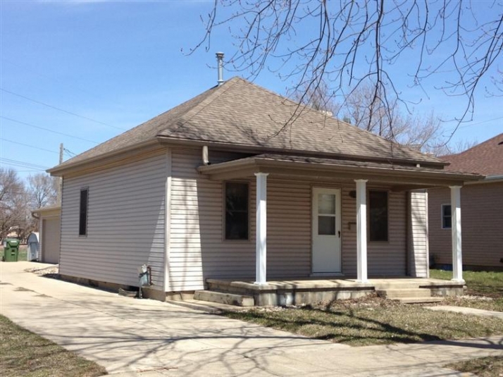 223 4th St Sw Le Mars, Le Mars, IA 51031