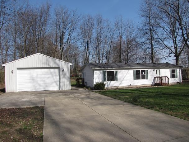 66706 Park Lane, Dowagiac, MI 49047