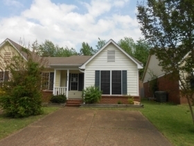 2228 Curbertson St, Memphis, TN 38134