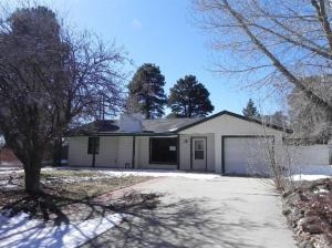 3121 N Manor Rd, Flagstaff, AZ 86004