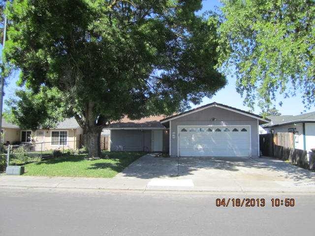 9403 Parrish Ln, Stockton, CA 95210