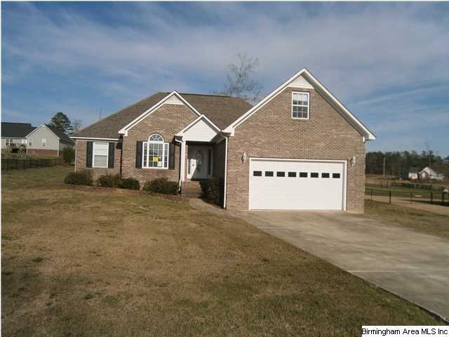 2480 Cedar Ridge Cir, Gadsden, AL 35903