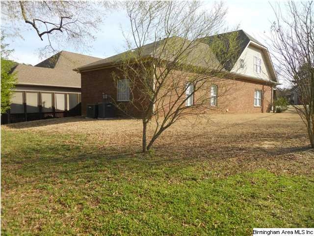 5500 Garden Valley Ln, Pinson, AL 35126