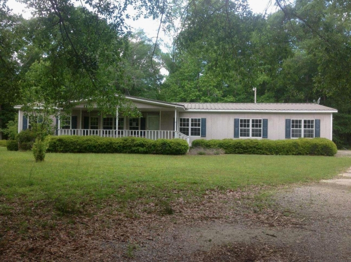 222 County Road 114, Union Springs, AL 36089